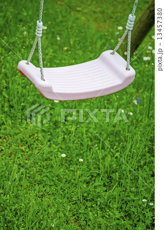 swing swing 13457380