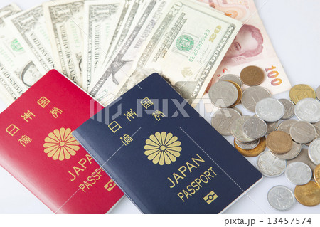 外貨とパスポート 13457574