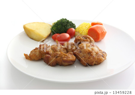 Fried Chicken with vegetable 13459228