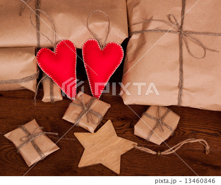Vintage gift package and hearts. 13460846