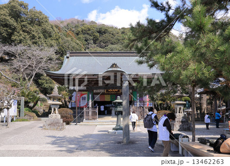 四国霊場第10番札所「切幡寺」本堂 13462263