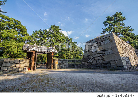 名古屋城旧二之丸東二之門 13463347