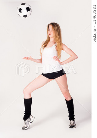 shot of a sporty young woman 13463581