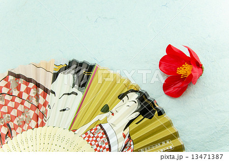 扇子と椿　 13471387