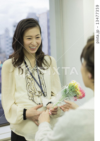 女性ビジネス 13477359