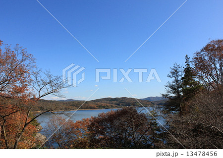 蒼空が爽快、入鹿池 13478456