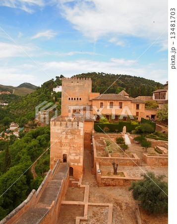 アルハンブラ 13481703