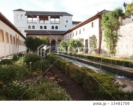 アルハンブラ 13481706