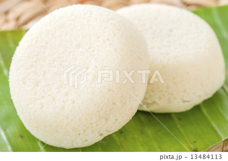 Sanna - Goan steamed rice cake. Traditional Indian cuisine  13484113