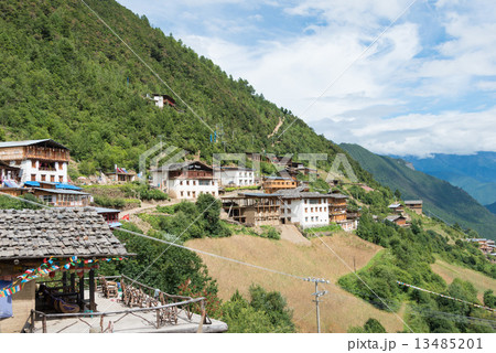 中国 雲南省徳欽 雨崩村の写真素材 中国 雲南省徳欽 雨崩村の写真素材