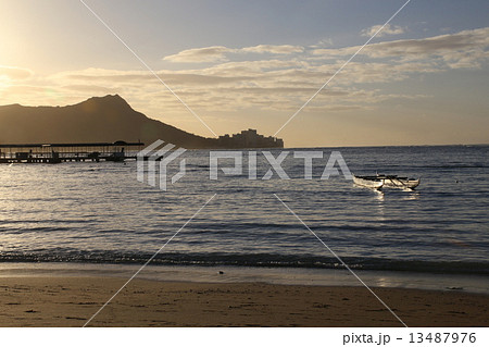 日の出　ダイアモンドヘッド 13487976