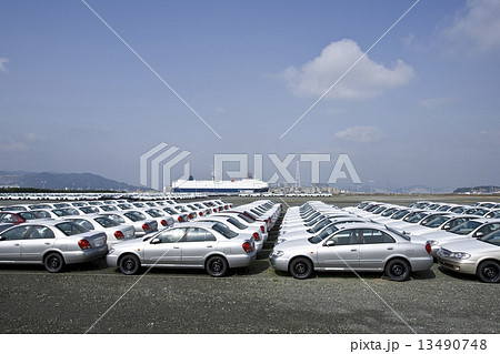 自動車輸出基地 13490748