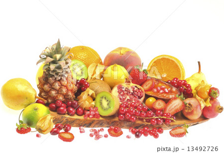 Ripe fresh fruit 13492726