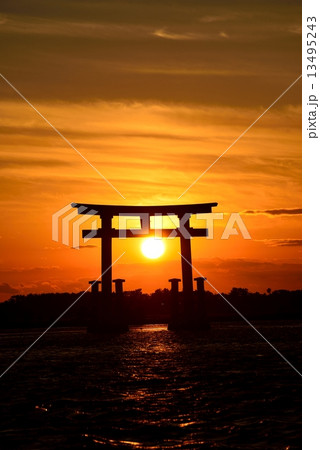 浜名湖 弁天島の夕刻 浜名湖 弁天島の夕刻 13495243