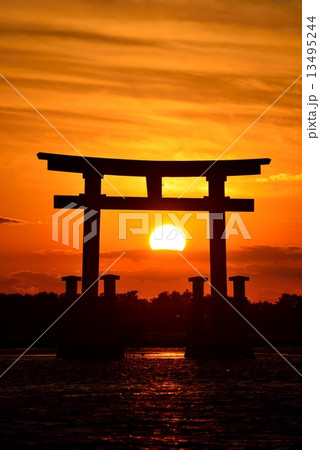 浜名湖 弁天島の夕刻 浜名湖 弁天島の夕刻 13495244