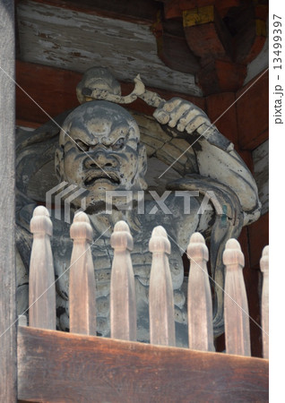 仁王像(阿形像)（仁和寺･二王門／京都市右京区） 13499397