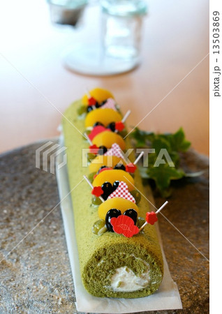 ロールケーキ 13503869