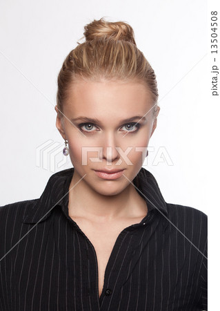 Beautiful blonde woman 13504508