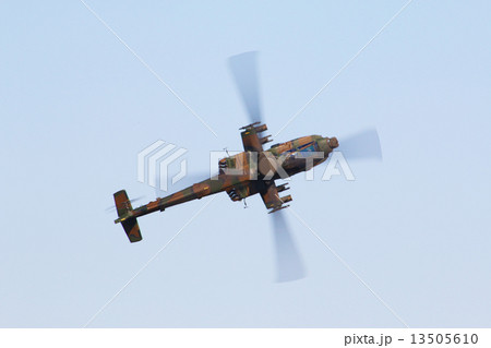 AH-64D攻撃ヘリコプター 13505610