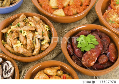 Spanish Tapas in traditional cazuelas Spanish Tapas in traditional cazuelas 13507970