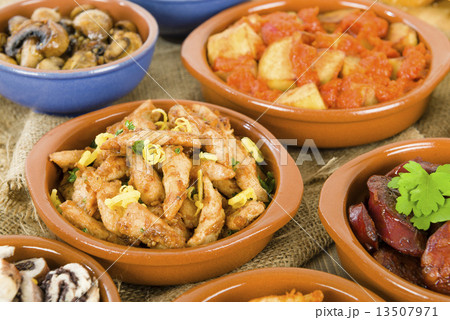 Spanish Tapas in traditional cazuelas Spanish Tapas in traditional cazuelas 13507971