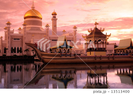 ASIA BRUNEI DARUSSALAM 13513400