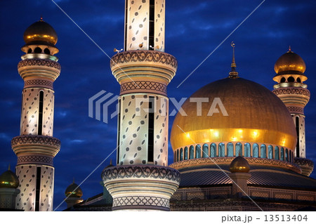 ASIA BRUNEI DARUSSALAM 13513404