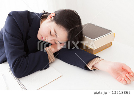 young things 13518865