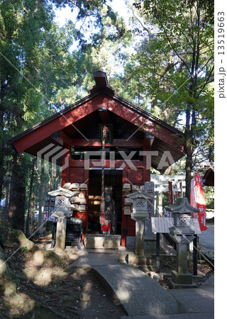 勝馬神社 13519663