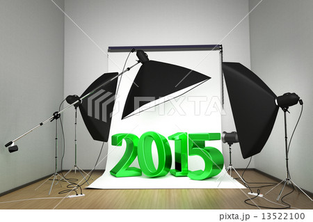 Empty studio with a 2015 nombers  in the center 13522100