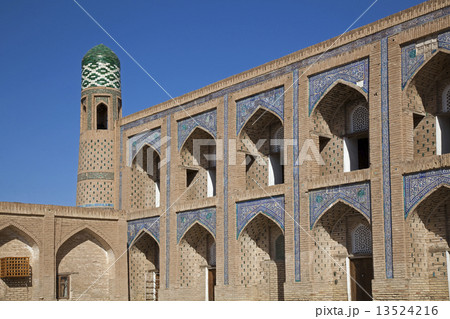 ancient madrassa in uzbekistan ancient madrassa in uzbekistan 13524216