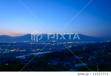 長野　飯田の夕景 13527773