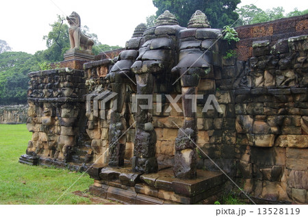 カンボジア シェムリアップ アンコールワット ベンメリア カンボジア シェムリアップ アンコールワット ベンメリア 13528119
