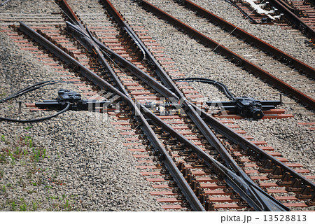 鉄道線路の平面交差 13528813