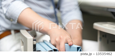 ビジネスシーン 13535462