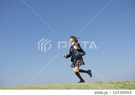 青空と高校生 青空と高校生 13536959