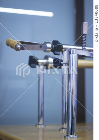 Physiotherapy rehabilitation treatment equipment machine Physiotherapy rehabilitation treatment equipment machine 13540089