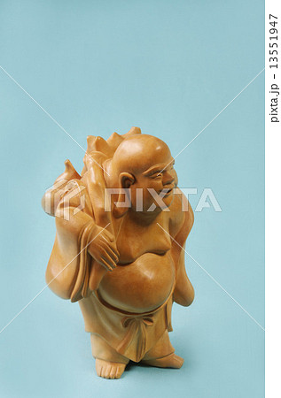 布袋08 13551947