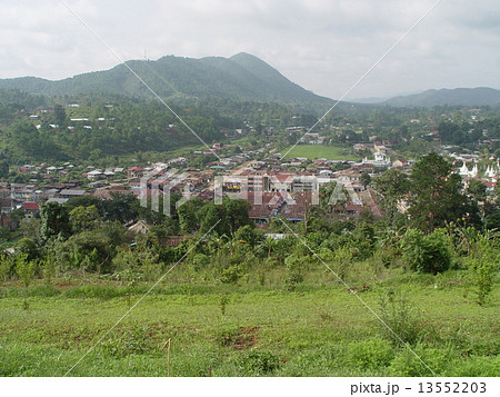 カローの町並み(ミャンマー) カローの町並み(ミャンマー) 13552203