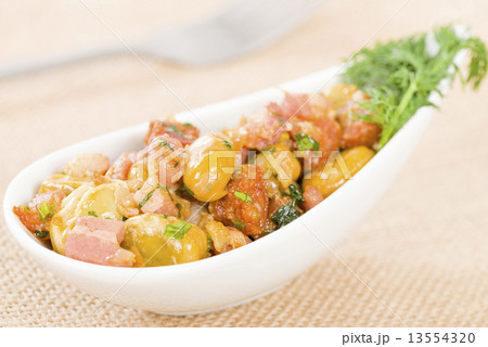 Habas Con Chorizo - Broad beans, chorizo and ham. Spanish Tapas  13554320