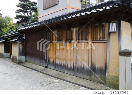 金沢市　長町武家屋敷跡 13557545