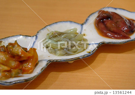 酒のお供に珍味三種盛り 酒のお供に珍味三種盛り 13561244