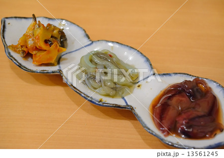 酒のお供に珍味三種盛り 13561245