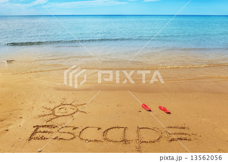 Escape message on the sand 13562056