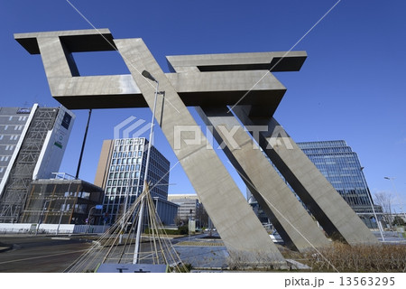 金沢駅西口広場 13563295