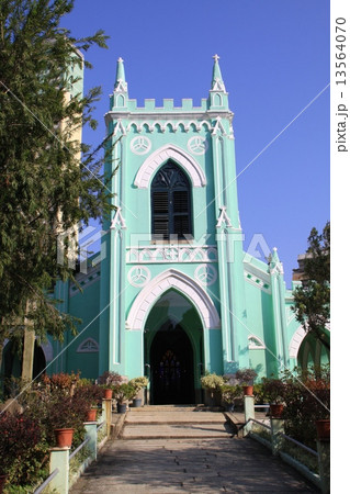 聖ミカエル聖堂 13564070