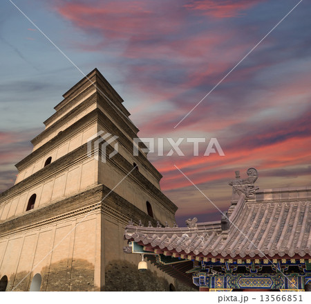 Giant Wild Goose Pagoda (Big Wild Goose Pagoda), is a Buddhist pagoda located in southern Xian,China Giant Wild Goose Pagoda (Big Wild Goose Pagoda), is a Buddhist pagoda located in southern Xian,China 13566851