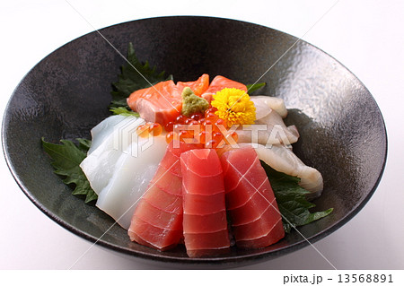 海鮮丼 13568891