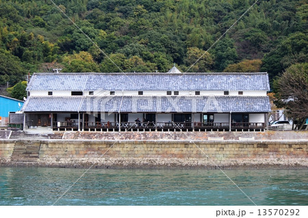 三角西港  三角海運倉庫 13570292