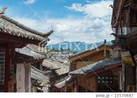 中国・雲南省麗江 世界文化遺産・麗江古城 中国・雲南省麗江 世界文化遺産・麗江古城 13570687